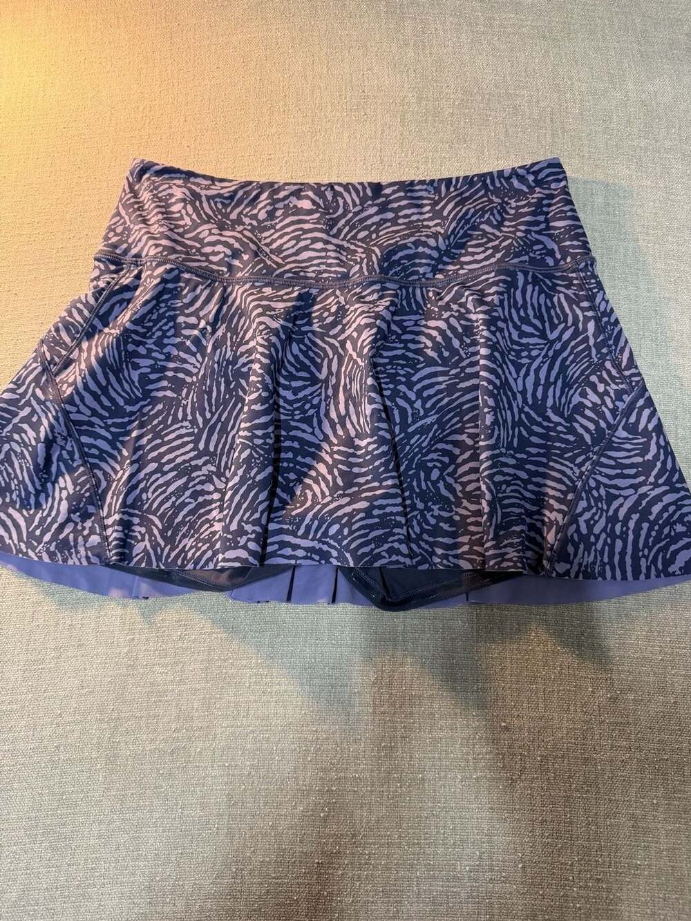 Athleta Ace Printed 13.5" Tennis Skort Purple Size L